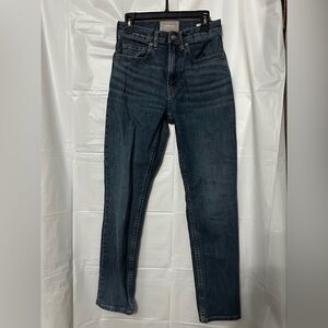 EVERLANE high rise straight. Size 24 regular.